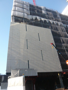 銀座三越別館建築中