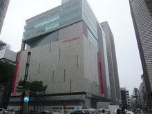 銀座三越別館かなり出来上がってきました