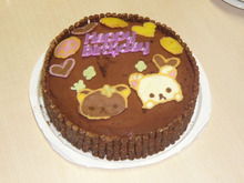 スタッフが作った誕生日ケーキ