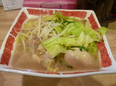 銀座の新しいラーメン屋　紫龍