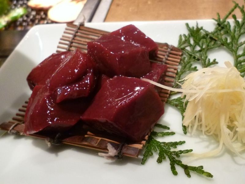 まだ食べられるレバ刺し