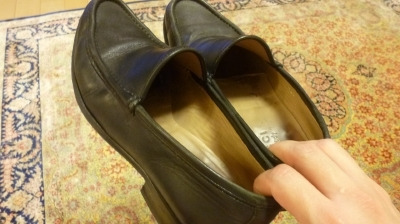 靴に穴があいた・・・(´；ω；)ブハッ