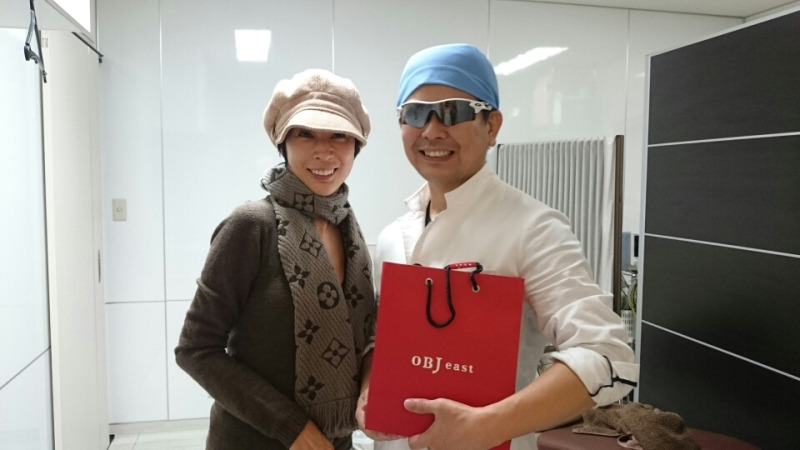 誕生日プレゼントにOAKLEYのサングラスをいただきました！！