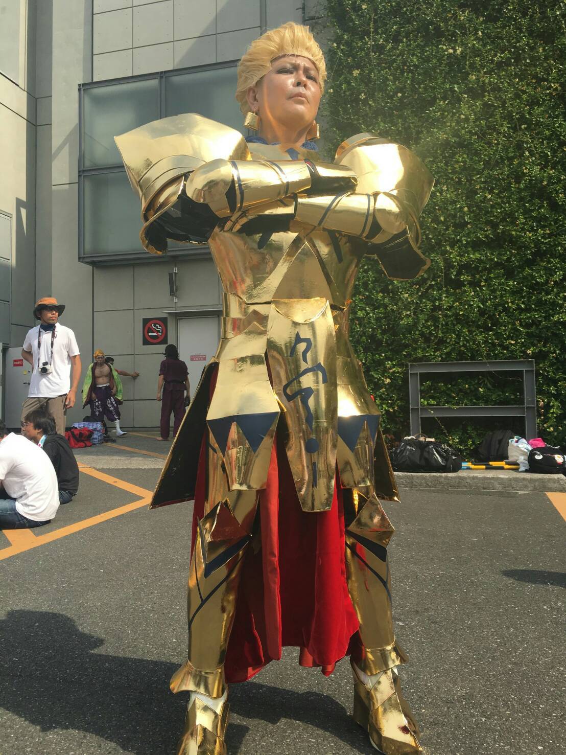 コミケ C90 3日目 FATE ギルガメッシュのコスプレしてました コミケ C90 3日目 FATE ギルガメッシュのコスプレしてました
