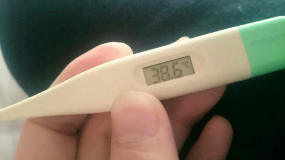 休みの日に限って(;´д｀)