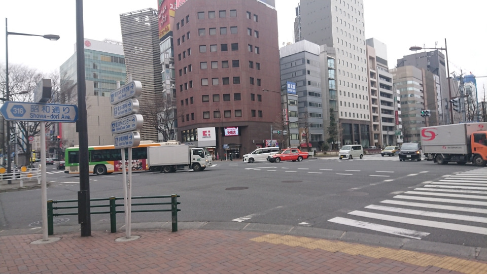 東京マラソン コース変更で