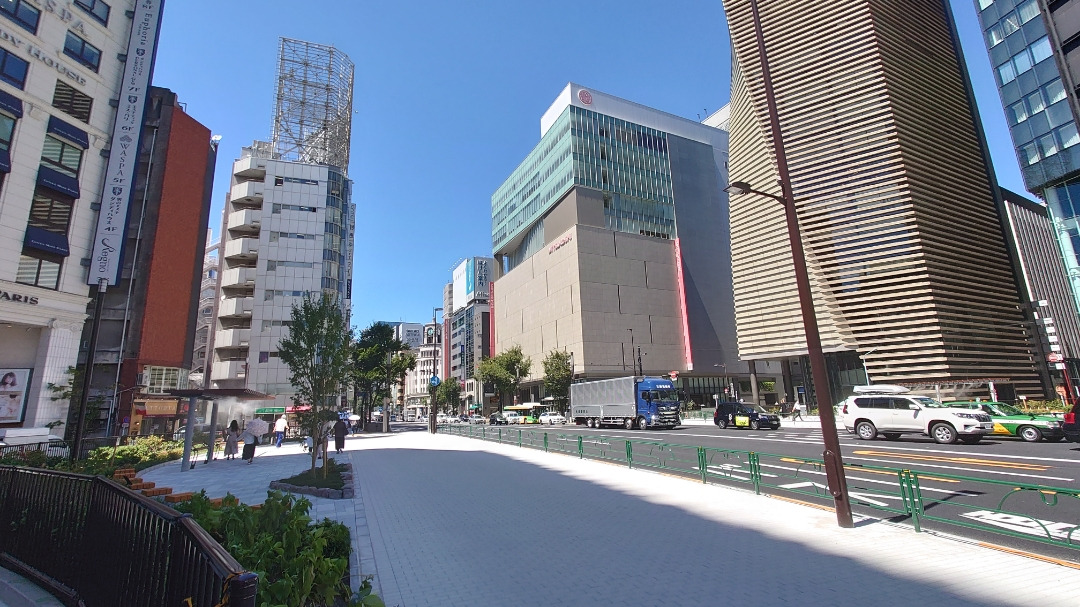 めちゃめちゃ暑い銀座