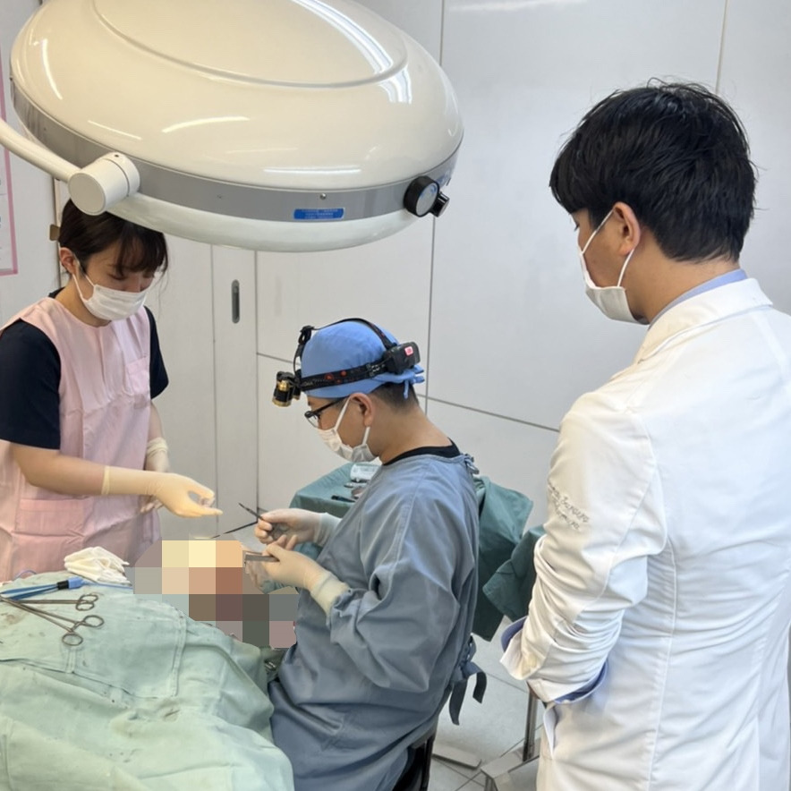 大手美容外科のドクターが見学